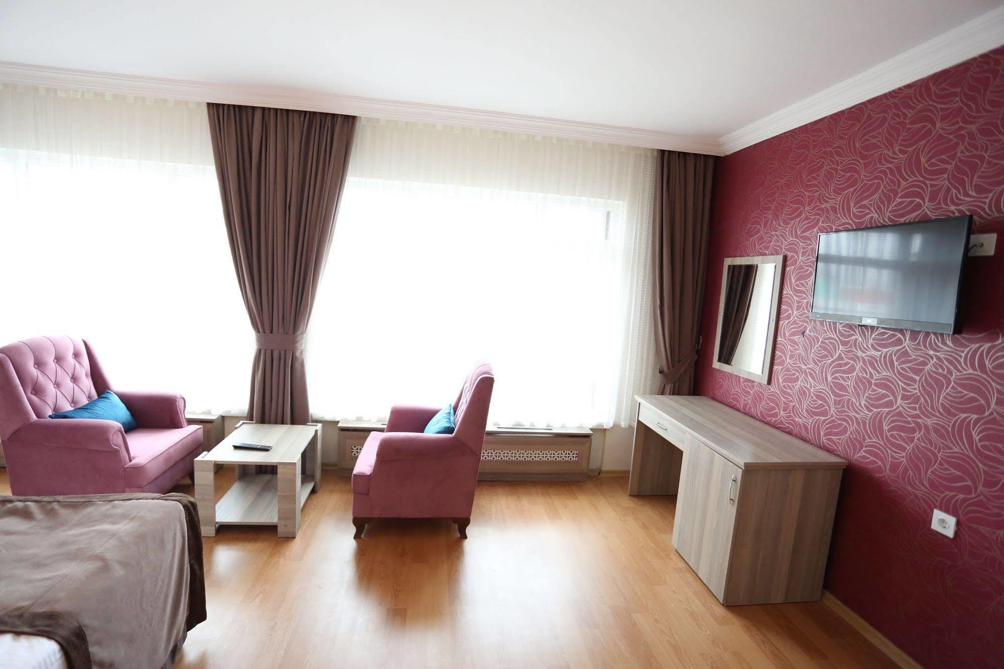 Destino Park 3*